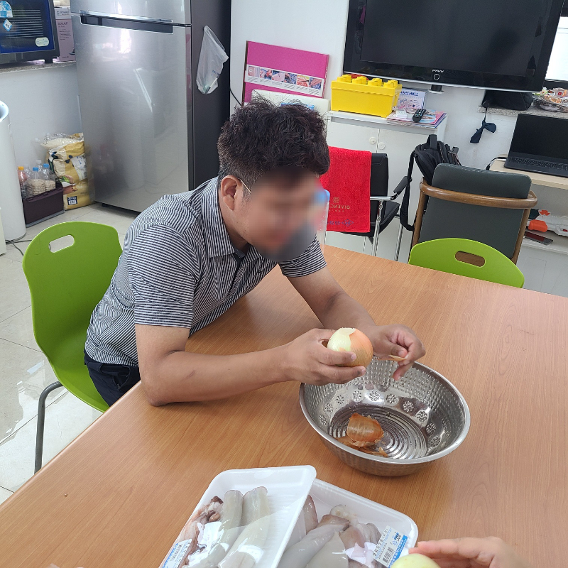 KakaoTalk_20250911_153755662_05.jpg