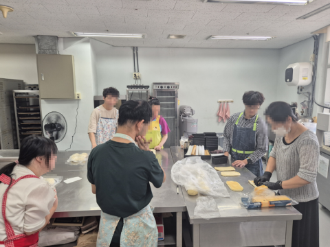 9월 제과제빵 교실 활동 사진